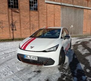 Cupra Born 1