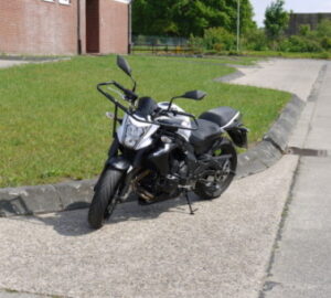 Kawasaki Er 6 N